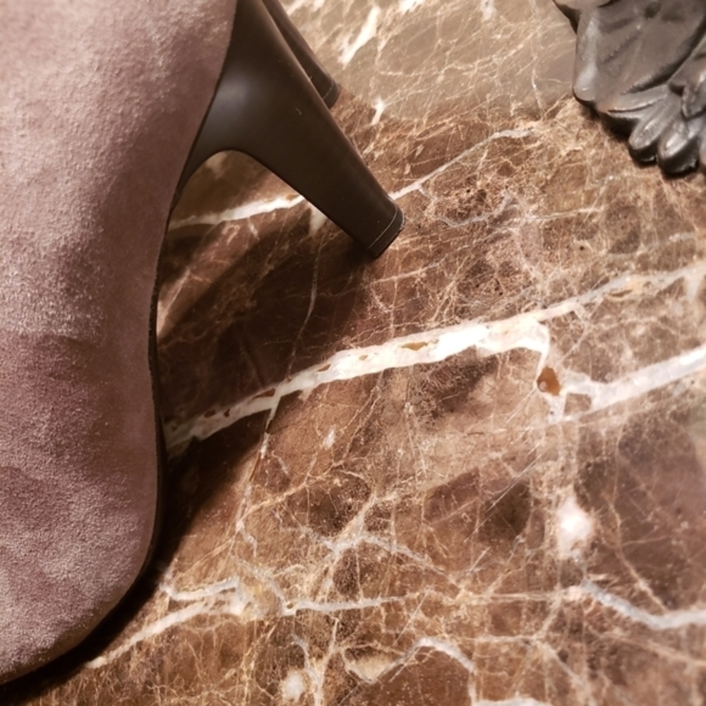 Vintage Gabor Suede Heels - Picture 11 of 11